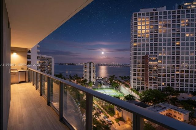 1451 Brickell Ave 1404A, Miami, FL 33131
