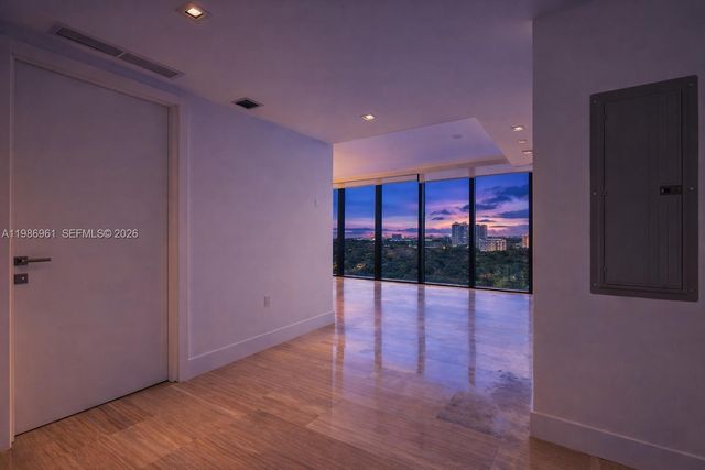 1451 Brickell Ave 1404A, Miami, FL 33131