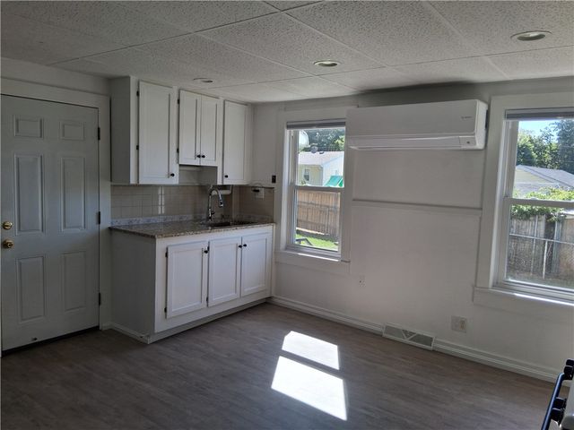103 Roger Williams Avenue, East Providence, RI 02916