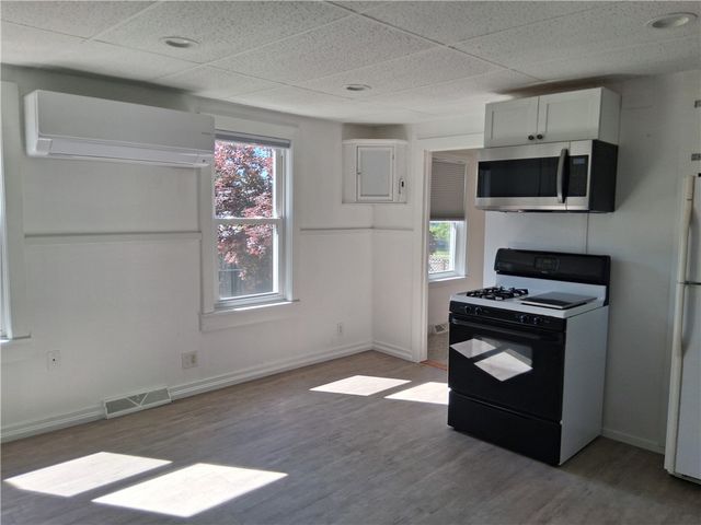 103 Roger Williams Avenue, East Providence, RI 02916