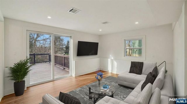 45 Blackburne Terrace, West Orange, NJ 07052