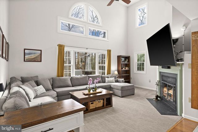 11971 HOME GUARD DR, Woodbridge, VA 22192