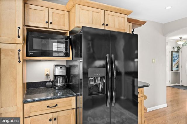 11971 HOME GUARD DR, Woodbridge, VA 22192