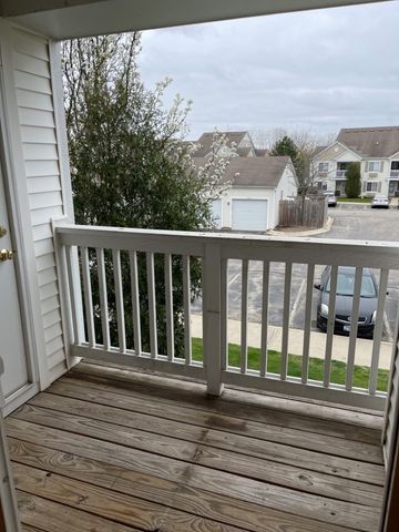 1517 Silverstone Drive 1517, Carpentersville, IL 60110
