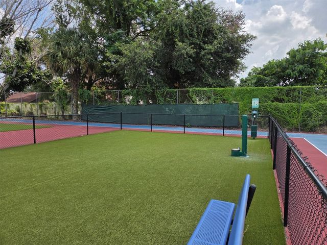 5860 LA COSTA DRIVE, Orlando, FL 32807