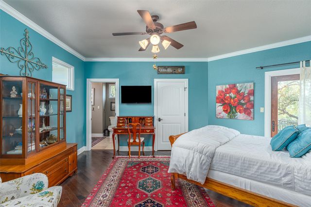 1300 Bluff ST, Austin, TX 78704