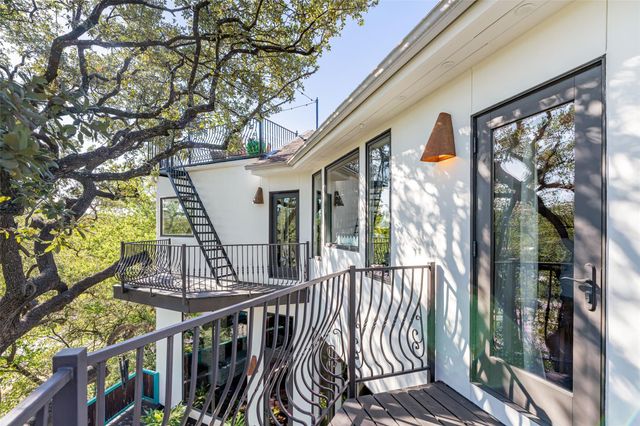 1300 Bluff ST, Austin, TX 78704