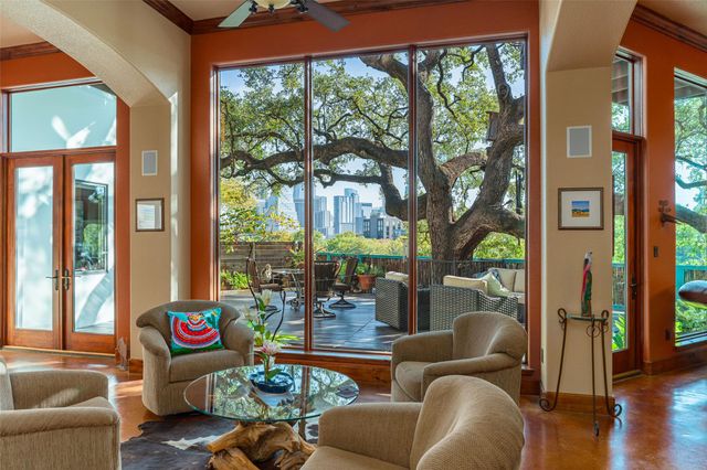 1300 Bluff ST, Austin, TX 78704