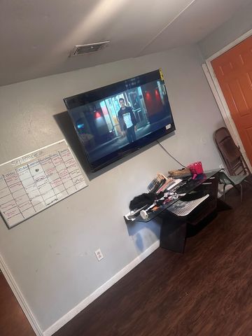 206 W Melton, Longview, TX 75602