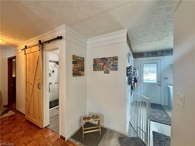 144 Strawberry Lane, Mount Airy, NC 27030