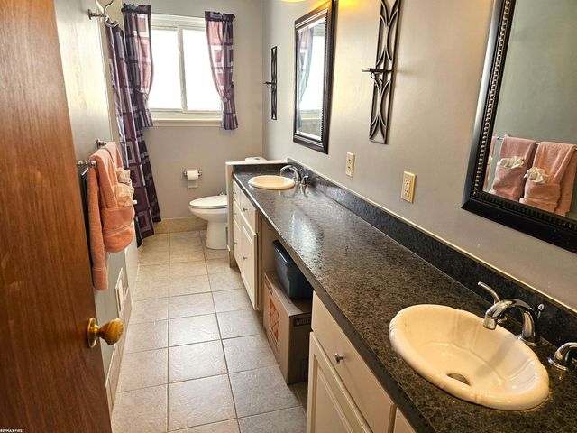 12275 El Camino Drive, Sterling Heights, MI 48312