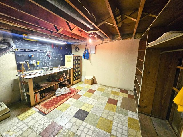 12275 El Camino Drive, Sterling Heights, MI 48312