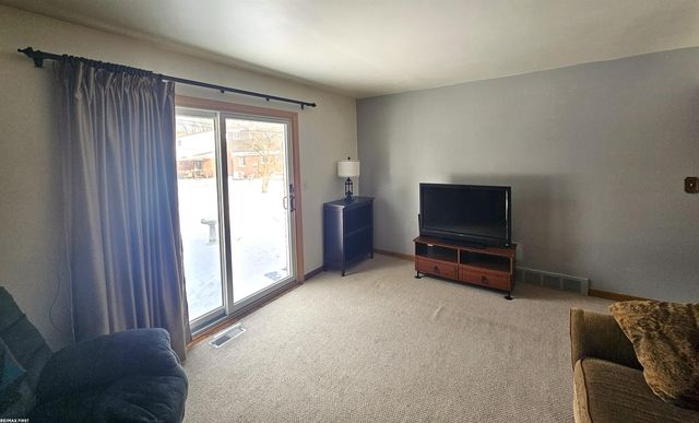 12275 El Camino Drive, Sterling Heights, MI 48312