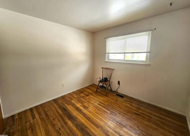 12275 El Camino Drive, Sterling Heights, MI 48312