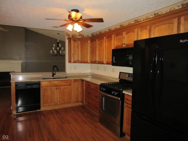 339 Lakewood Court, Avon, IN 46123