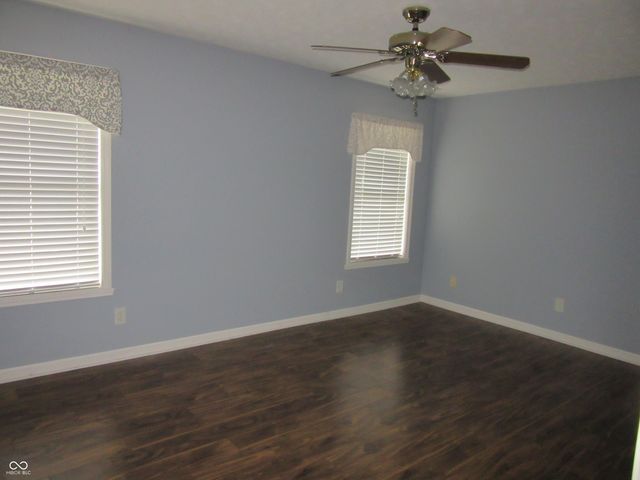 339 Lakewood Court, Avon, IN 46123