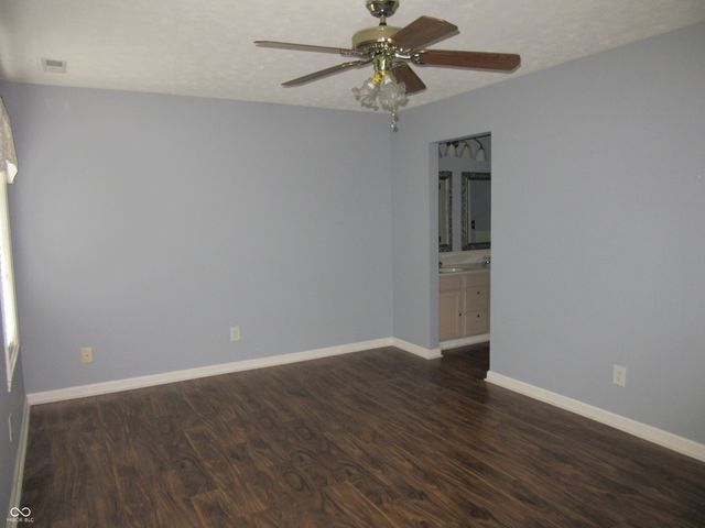 339 Lakewood Court, Avon, IN 46123