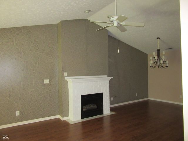 339 Lakewood Court, Avon, IN 46123