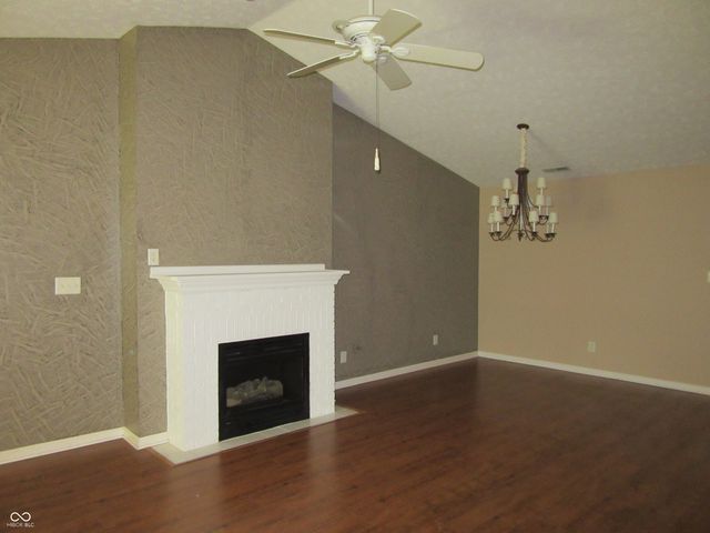 339 Lakewood Court, Avon, IN 46123