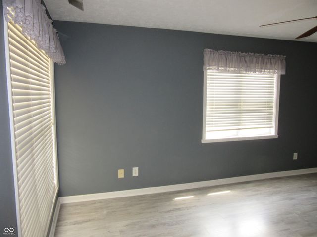 339 Lakewood Court, Avon, IN 46123