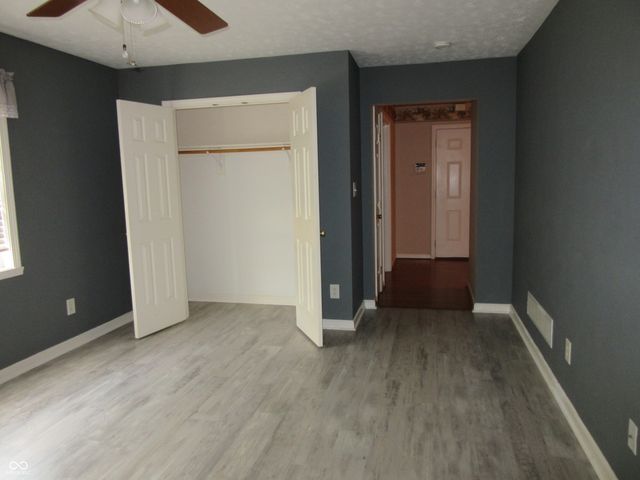 339 Lakewood Court, Avon, IN 46123
