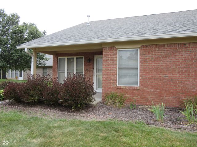 339 Lakewood Court, Avon, IN 46123