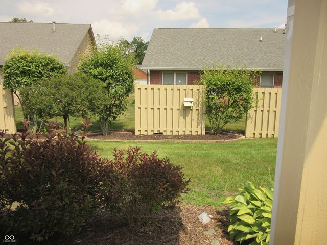 339 Lakewood Court, Avon, IN 46123