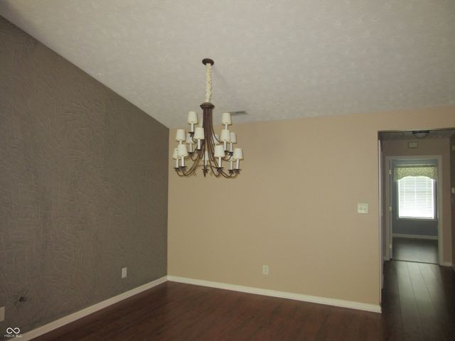 339 Lakewood Court, Avon, IN 46123