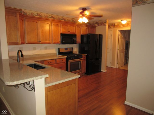 339 Lakewood Court, Avon, IN 46123