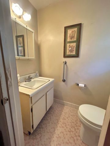 1300 White Drive, Charleston, SC 29407