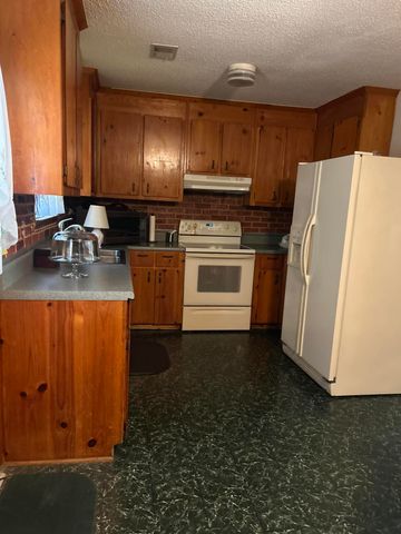 1300 White Drive, Charleston, SC 29407