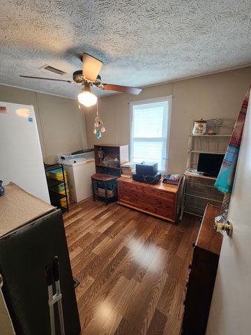 2791 Nunley St, Greenbrier, TN 37073