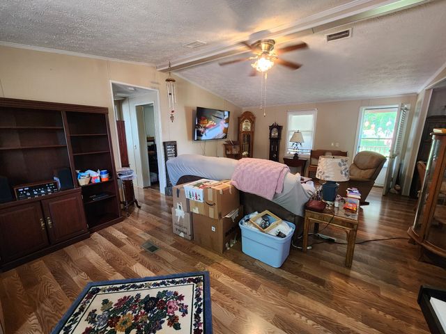2791 Nunley St, Greenbrier, TN 37073