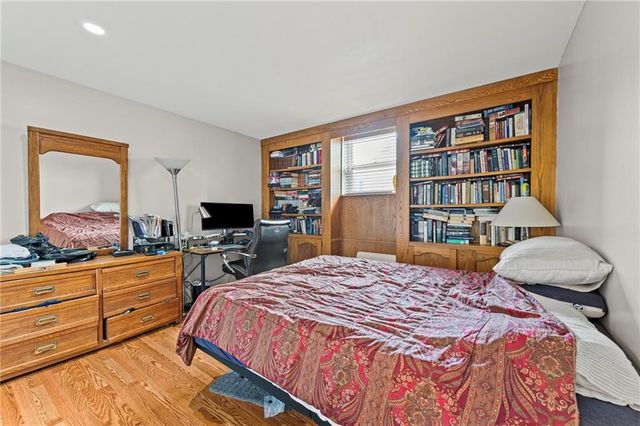 5125 W 75th Street, Prairie Village, KS 66208