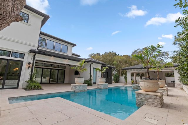 212 78th Ave. N, Myrtle Beach, SC 29572