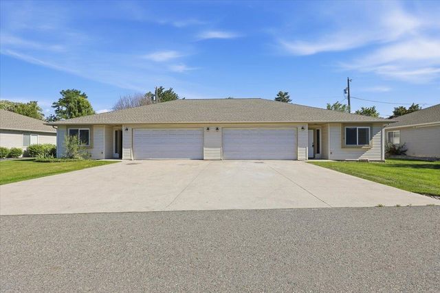 1704 N Bessie Ln, Spokane Valley, WA 99212 property photo
