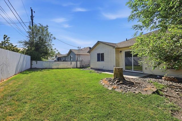 1704 N Bessie Ln, Spokane Valley, WA 99212