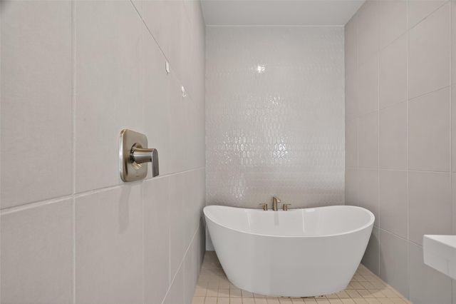 4906 Tanyard Manor Drive, Sugar Land, TX 77479