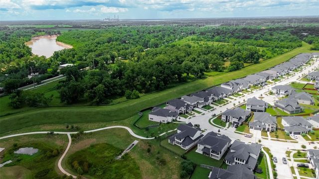 4906 Tanyard Manor Drive, Sugar Land, TX 77479