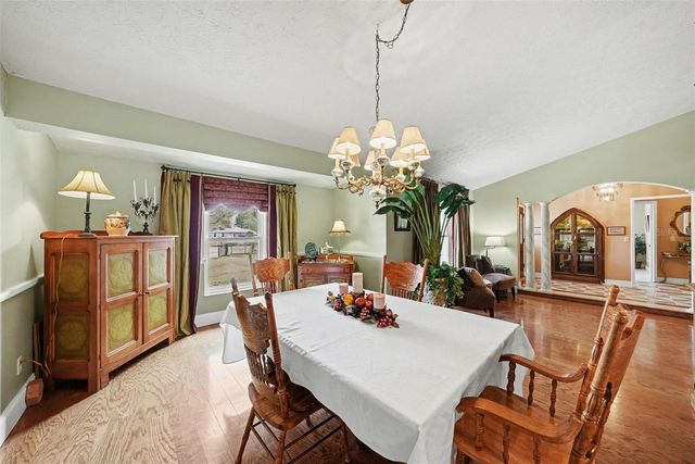 31835 CROMWELL LANE, Wesley Chapel, FL 33543