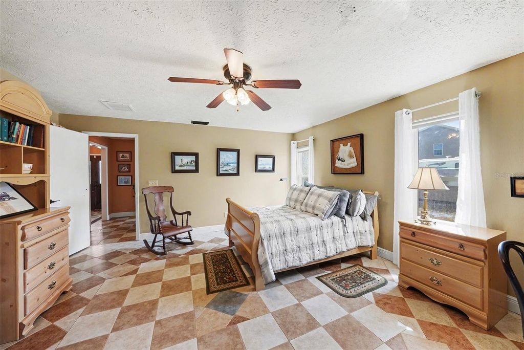 Image 26 of property listing at 31835 CROMWELL LANE, Wesley Chapel, FL 33543