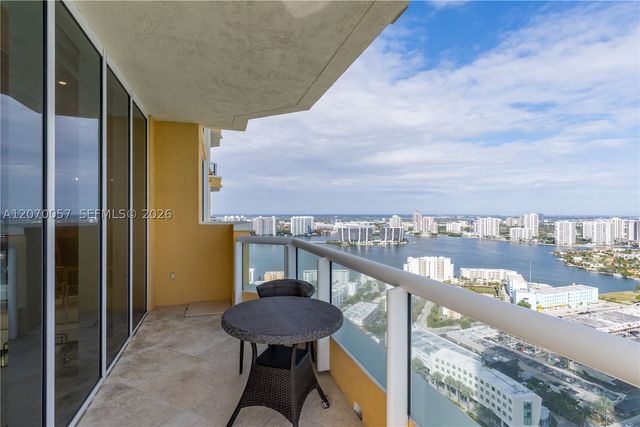 17875 Collins Ave 4001, Sunny Isles Beach, FL 33160