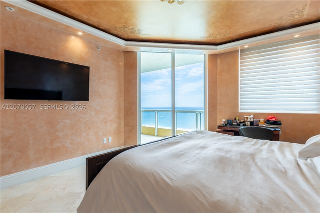 17875 Collins Ave 4001, Sunny Isles Beach, FL 33160