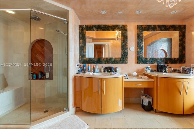 17875 Collins Ave 4001, Sunny Isles Beach, FL 33160