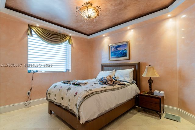 17875 Collins Ave 4001, Sunny Isles Beach, FL 33160
