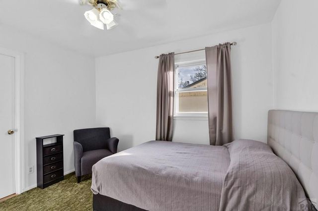 1512 Saratoga Rd, Pueblo, CO 81001