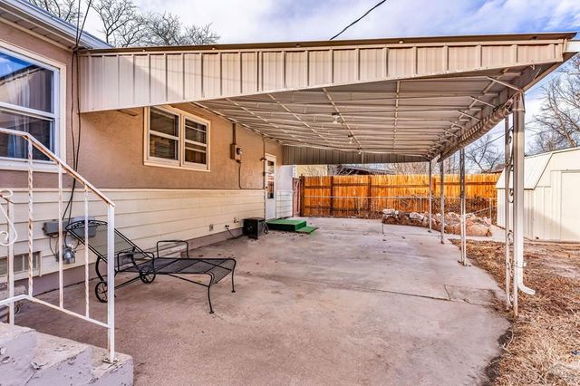 1512 Saratoga Rd, Pueblo, CO 81001