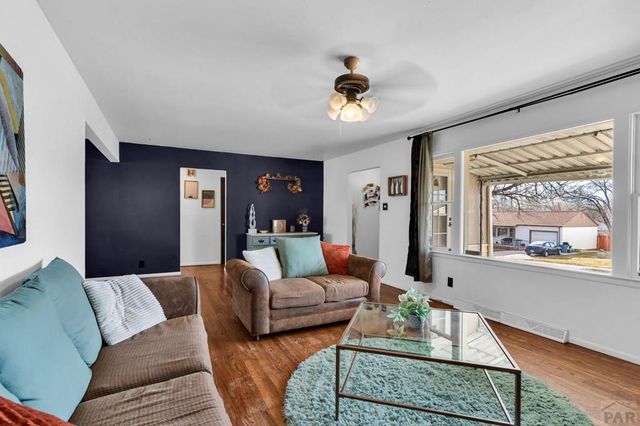 1512 Saratoga Rd, Pueblo, CO 81001