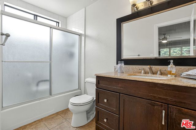1110 S Shenandoah Street 8, Los Angeles, CA 90035
