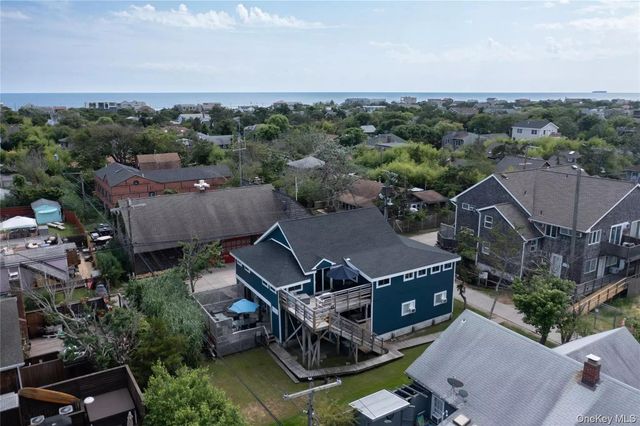 597 Bayberry Walk, Ocean Beach, NY 11770